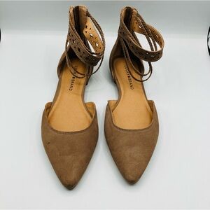 Lucky Brand Brindle Mumbai Closed Pointed Toe Strappy Ankle Flat Shoe 8.5 M
